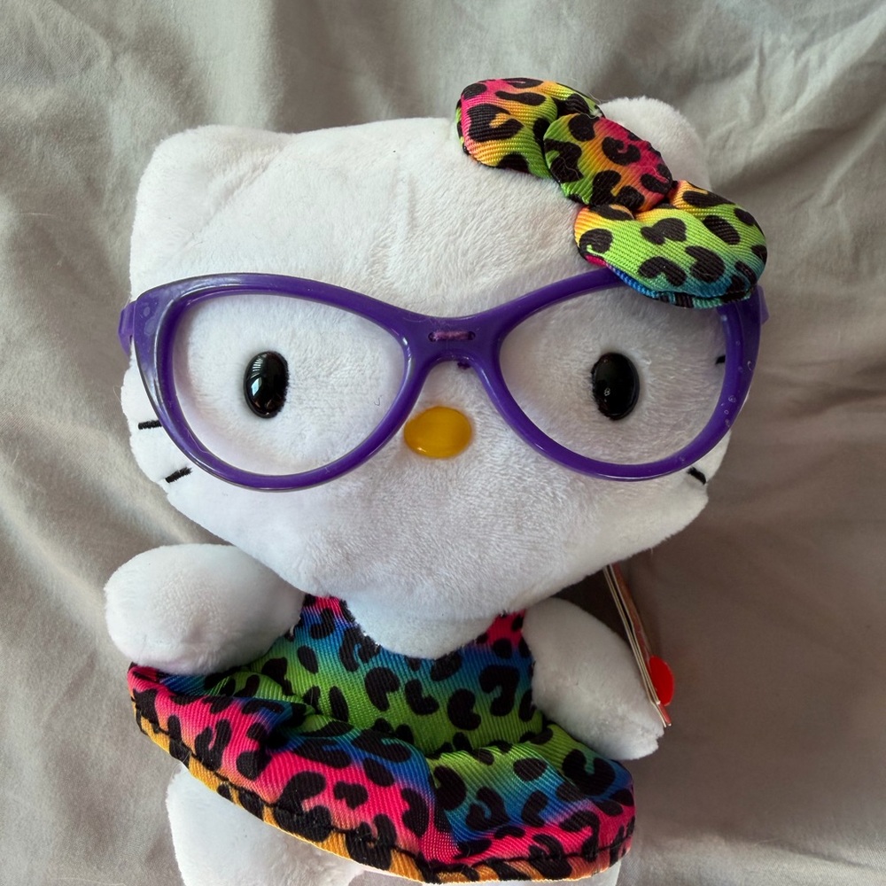 Colorful hello kitty Ty with Glasses